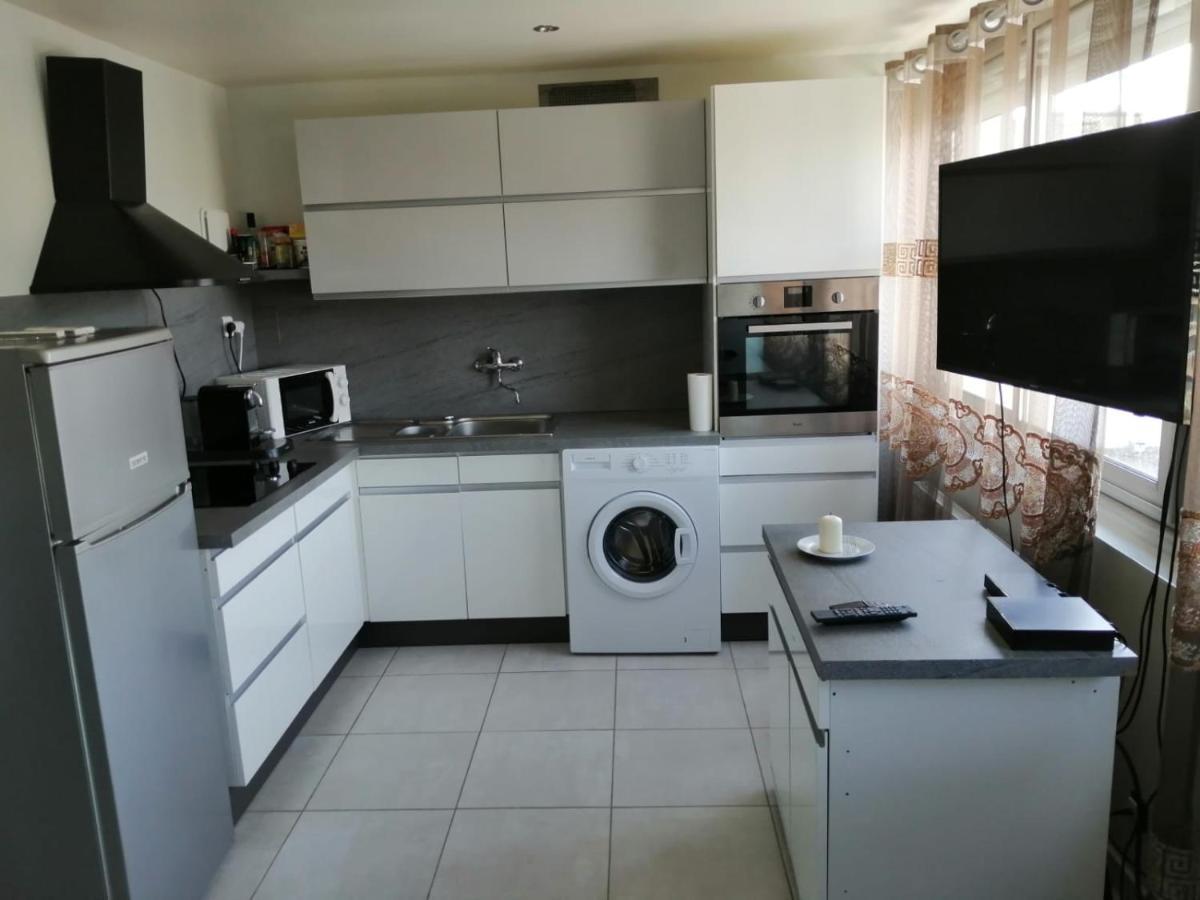 Location D'Appartement Entierement Meuble Pres De Geneve Annemasse Exteriér fotografie