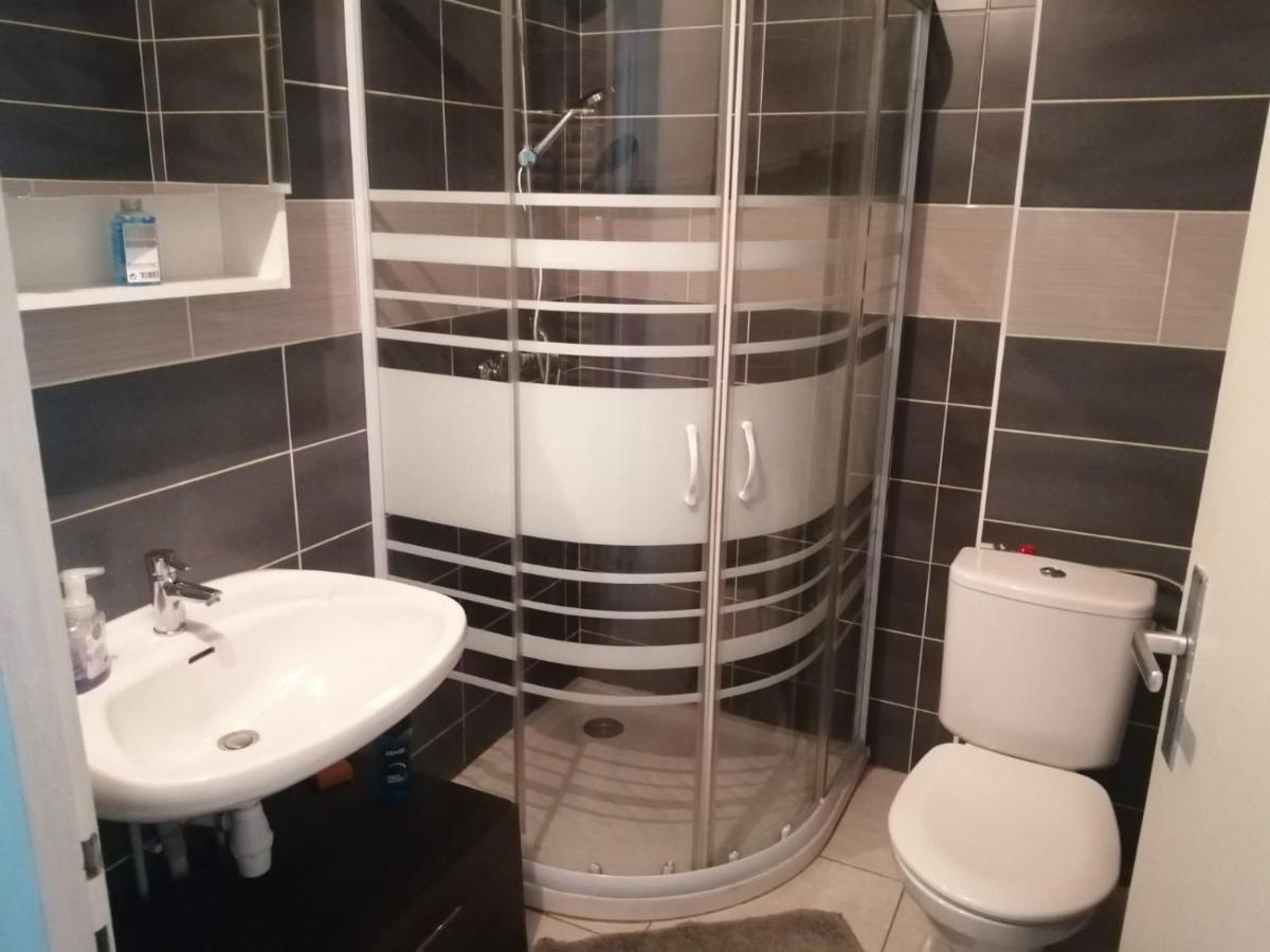 Location D'Appartement Entierement Meuble Pres De Geneve Annemasse Exteriér fotografie
